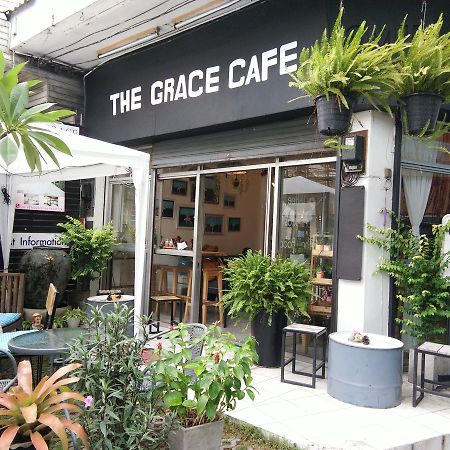 The Grace House Chiangmai Bed and Breakfast Chiang Mai Eksteriør billede